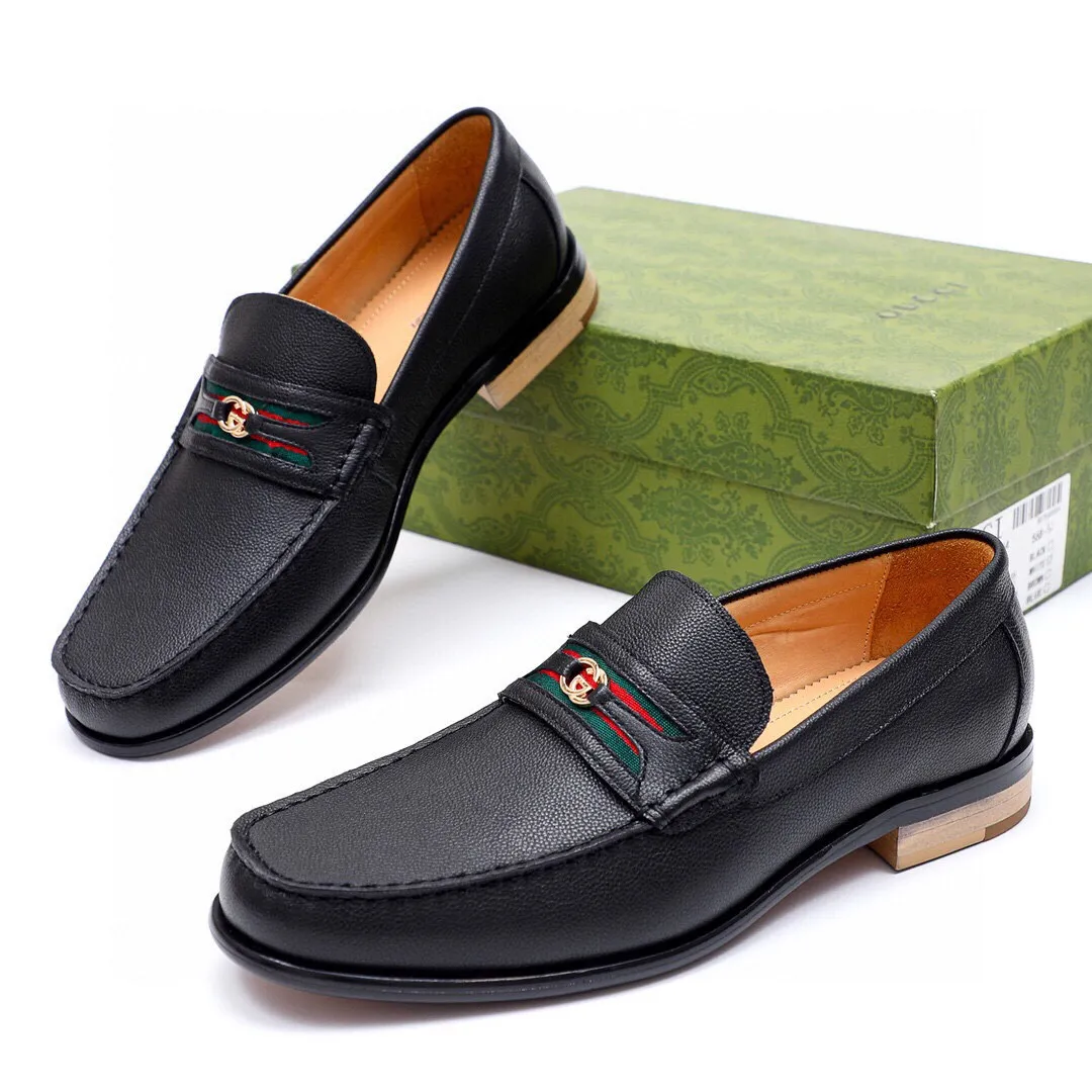 Men's shoes 💰500 💐Gucci GUCCI official website men's business formal leather shoes updated 💥Hong Kong counters synchronized new styles 💥completely one-to-one replica shipments 👍Except for zero difference in counter quality, they are all made of imported first-layer pebbled calfskin uppers with original hardware buckles ➕water-dyed cow 🐂 leather lining, original combination outsole, matching code 38-44 (45🉑️customized)